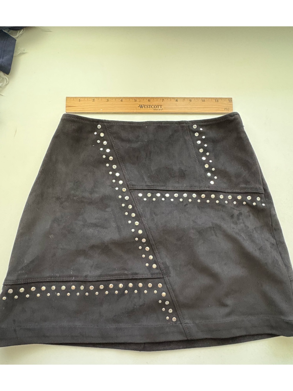 Express Women’s, Studded Black Suede Mini Skirt, Size 00